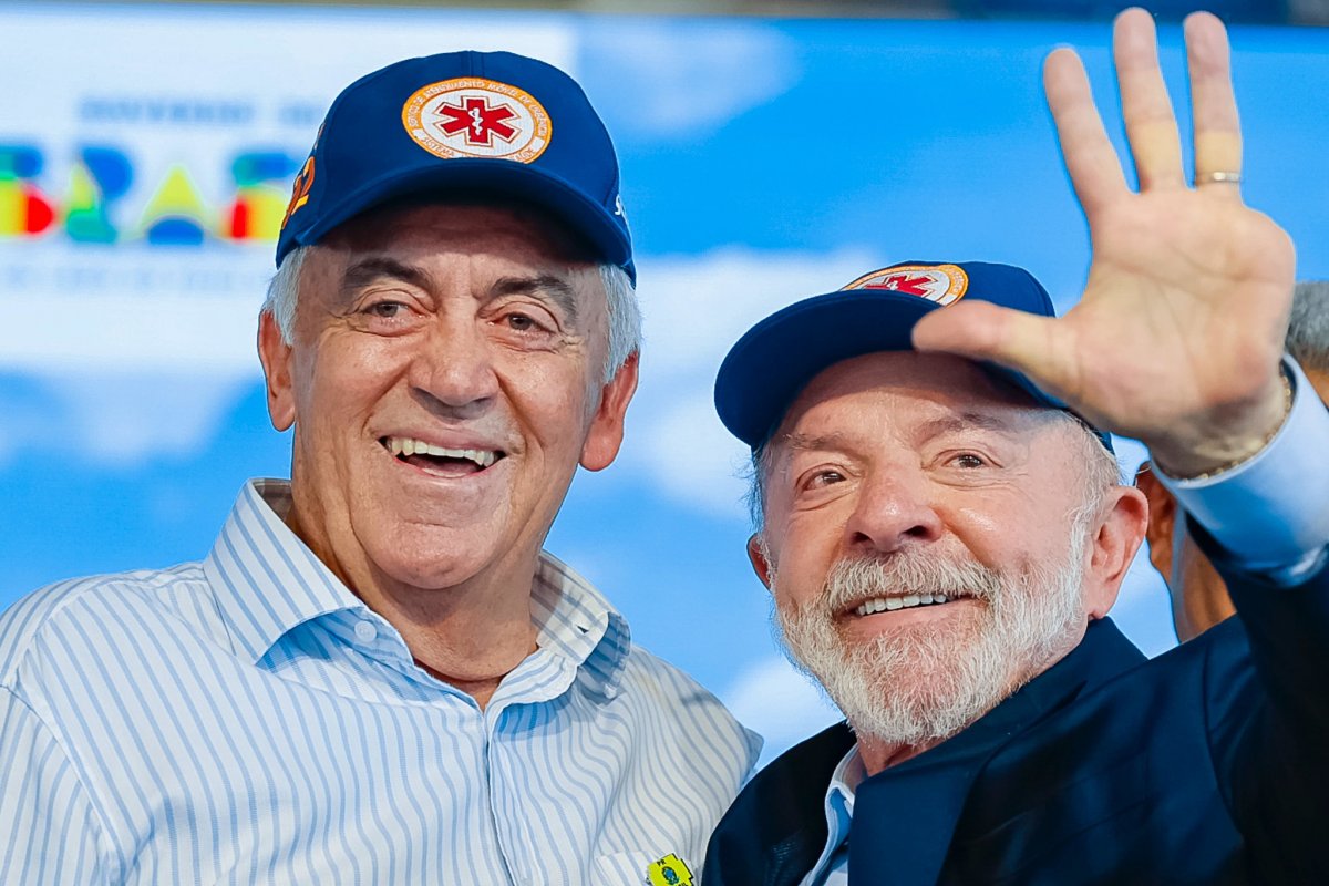 Vídeo: Ao lado de Lula, Otto manda recado a Coronel e promete “derrubar conspiração” contra o grupo