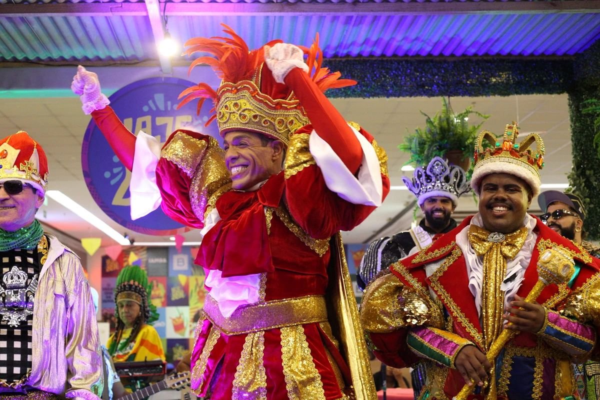 Neto Rodrigues é eleito o Rei Momo do Carnaval de Salvador de 2026 