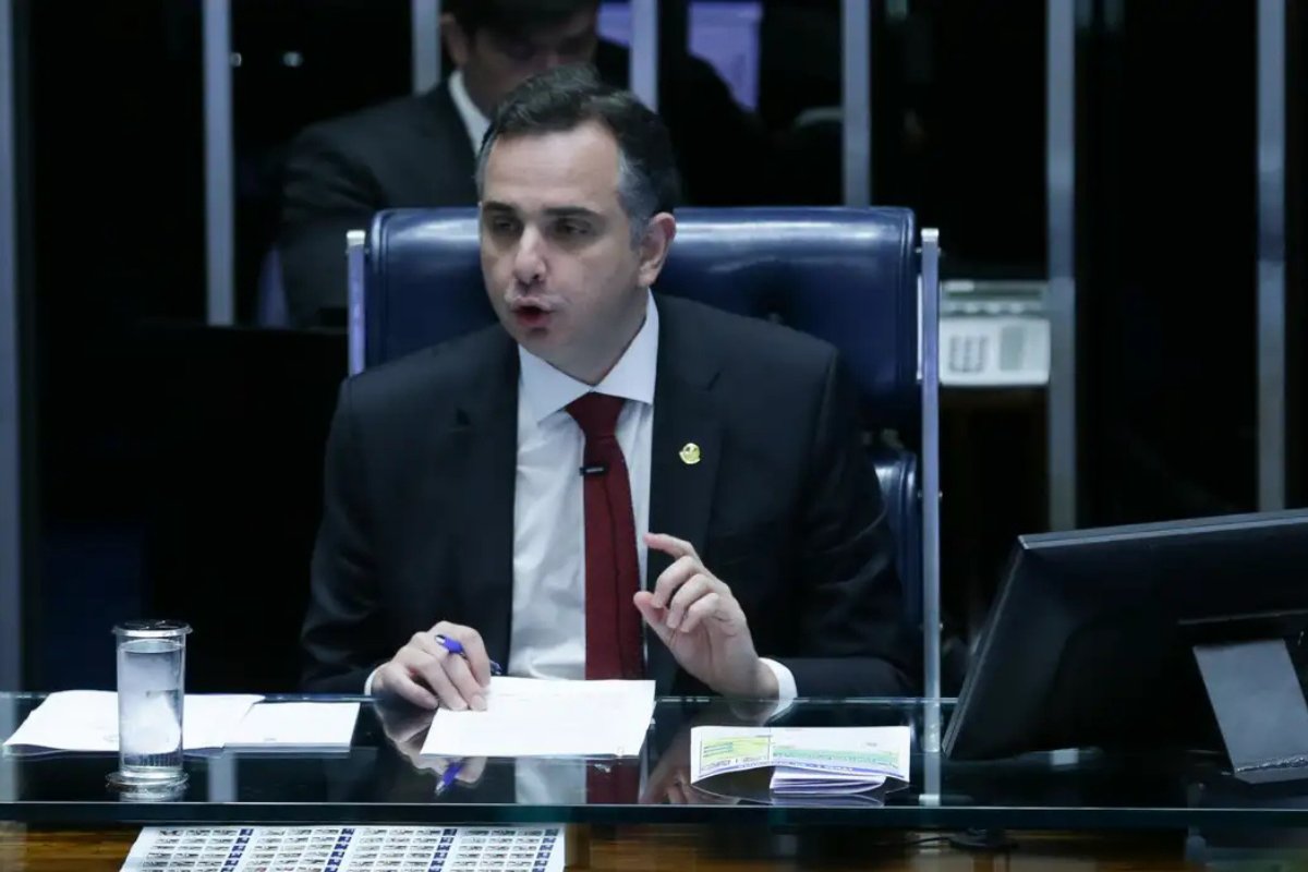 Pacheco discutirá candidatura em Minas com Lula após trocar PSD por União Brasil