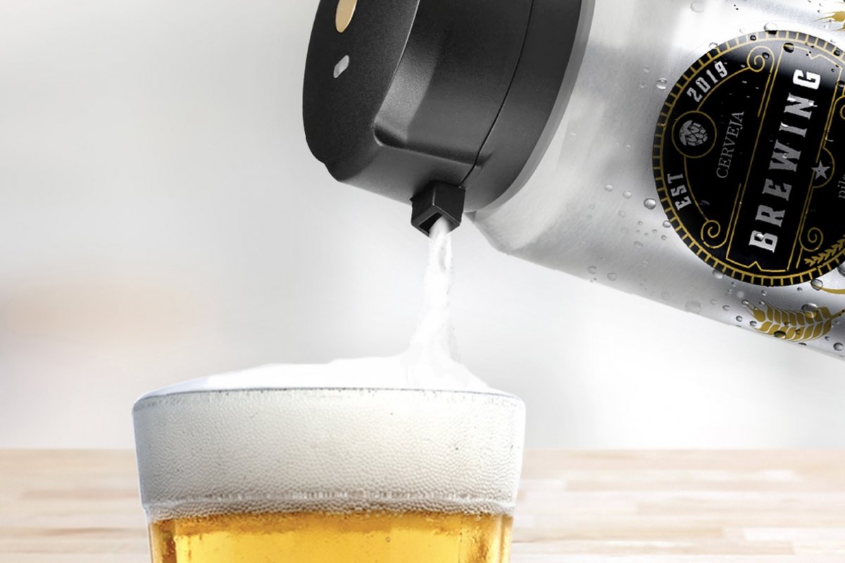 Eletrônico que transforma cerveja tradicional em chopp chega ao Brasil