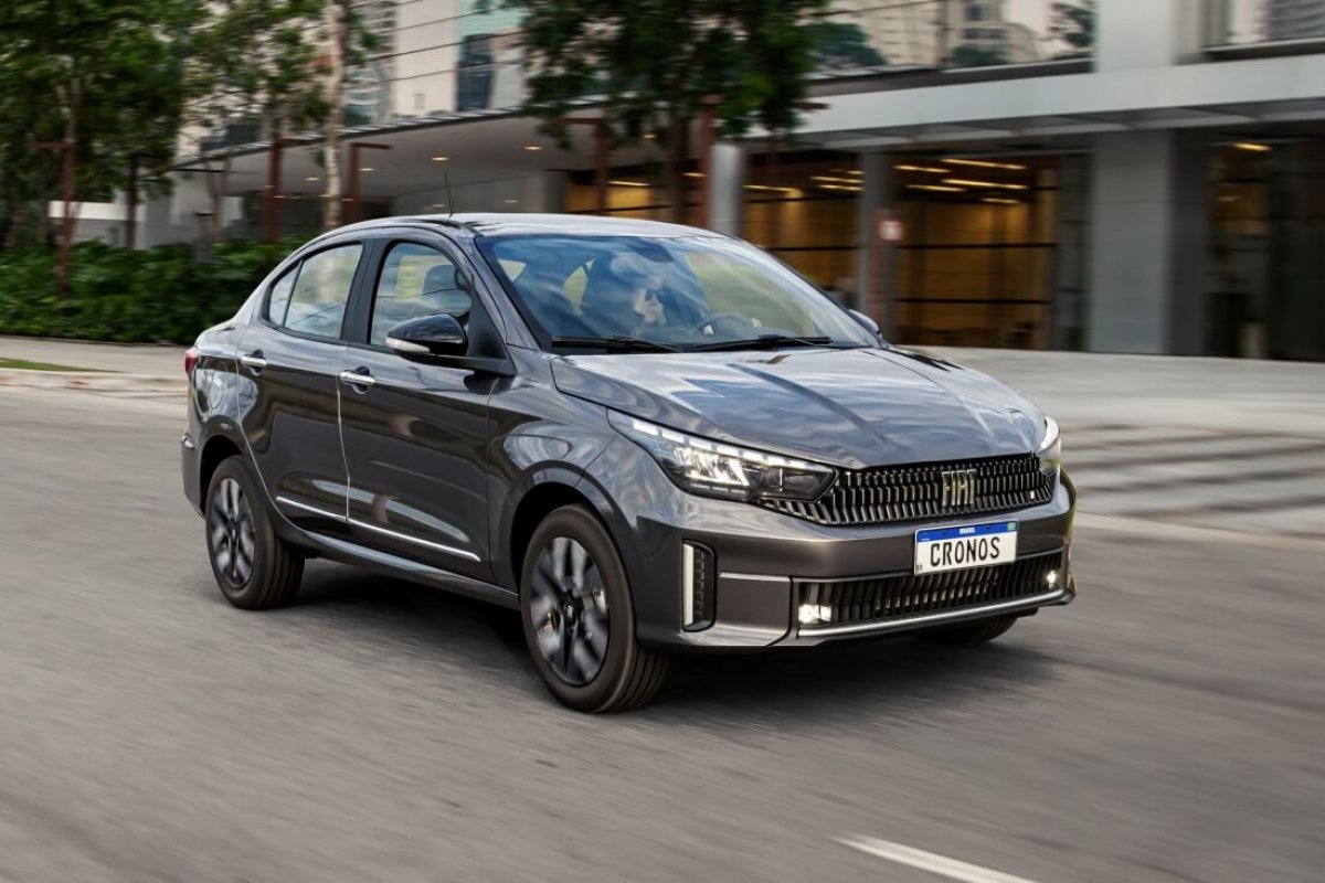 Fiat Cronos chega a meio milhão de unidades produzidas 