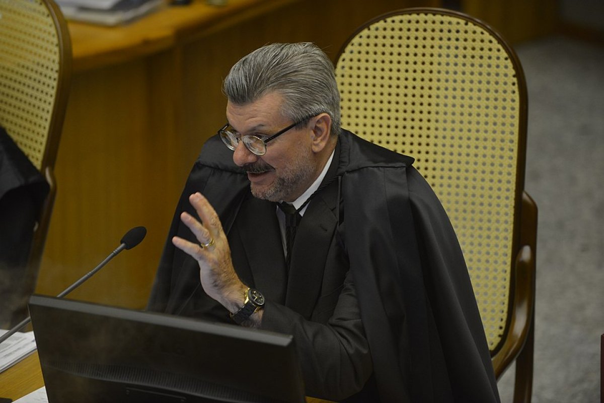 “Jamais adotei conduta que envergonhasse a família ou maculasse a magistratura”, se defende ministro do STJ acusado de assédio sexual