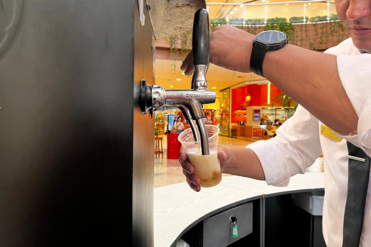 Shopping Paralela inaugura bar e lounge temáticos de Carnaval!