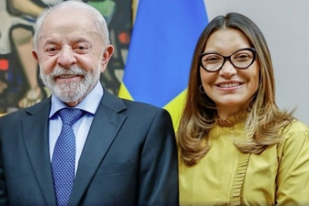 Vídeo: Lula comete "gafe" e troca nome de Janja com o da ex-esposa 