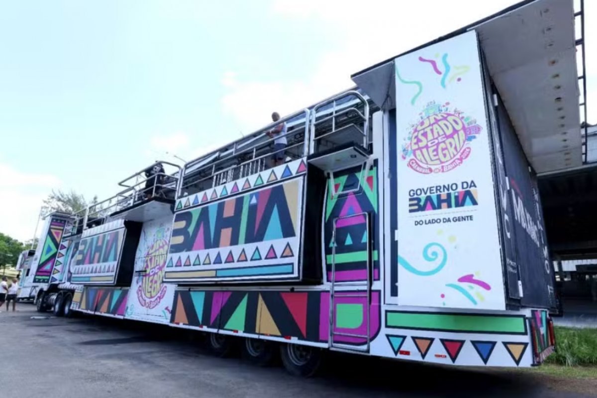 Detran-BA inicia vistorias em trios elétricos para o Carnaval de Salvador