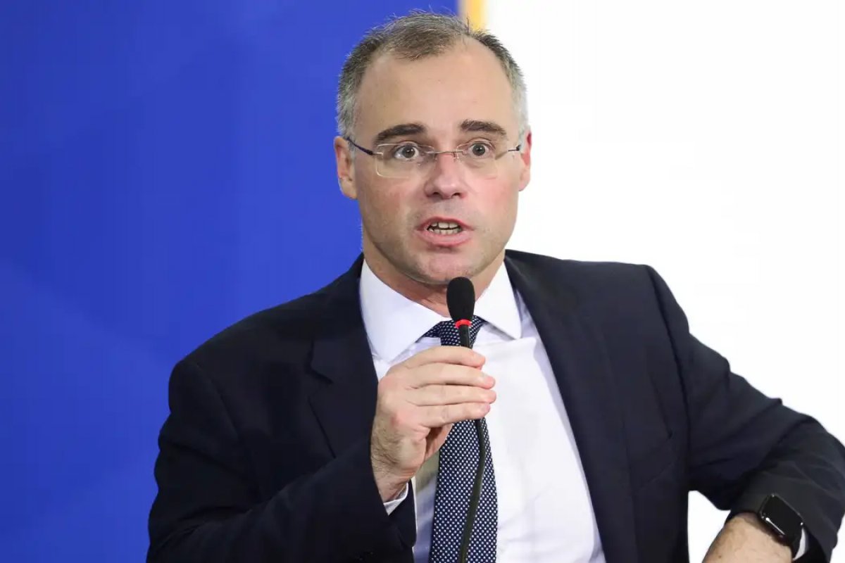 Caso Master: após saída de Toffoli, André Mendonça deve decidir foro e próximos passos do inquérito