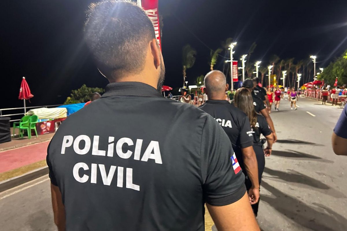 Sábado do Carnaval de Salvador termina com redução de 35% dos roubos e furtos; mais de seis homens foram presos