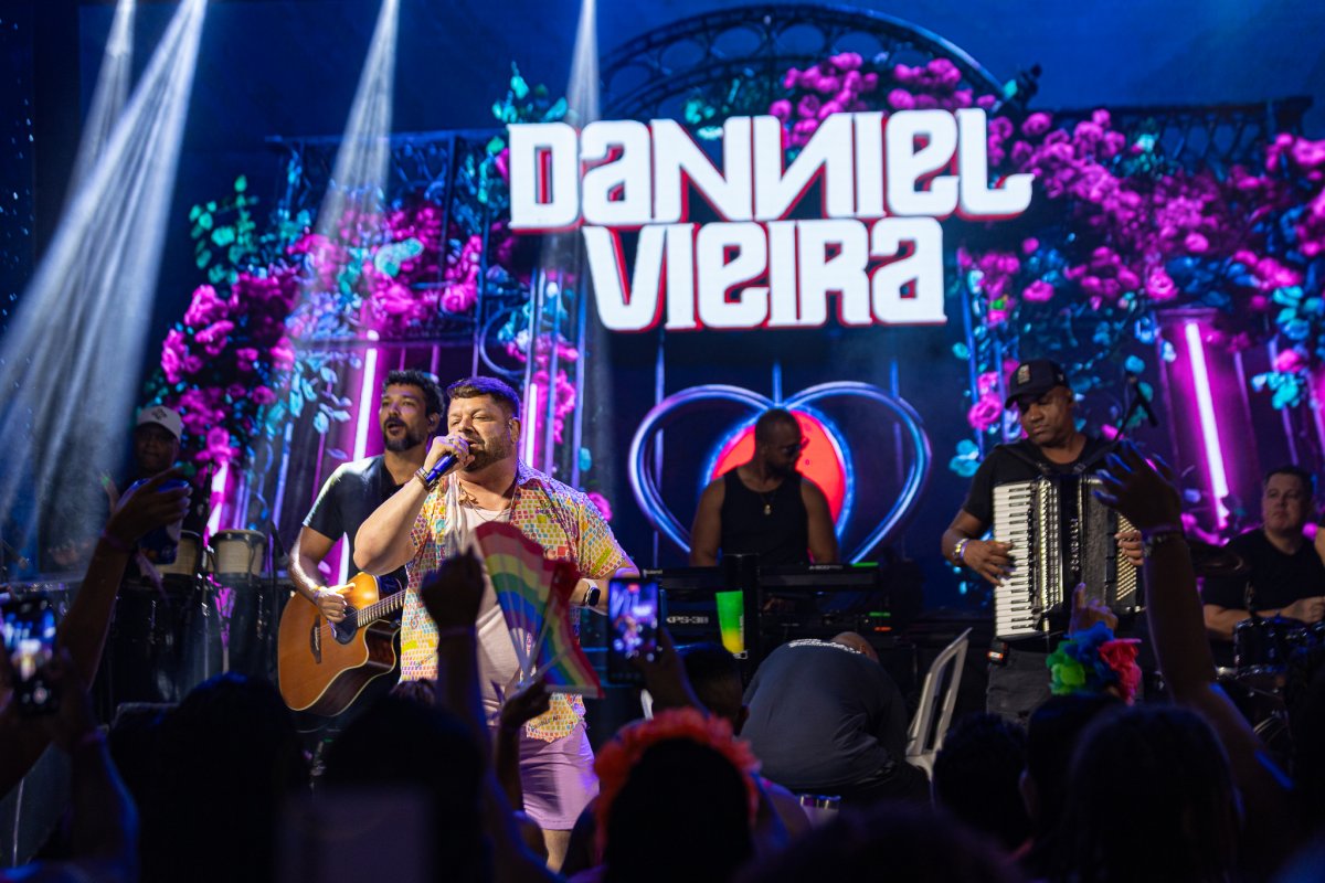 Danniel Vieira encerra Carnaval com Arrastão na Quarta-feira de Cinzas!