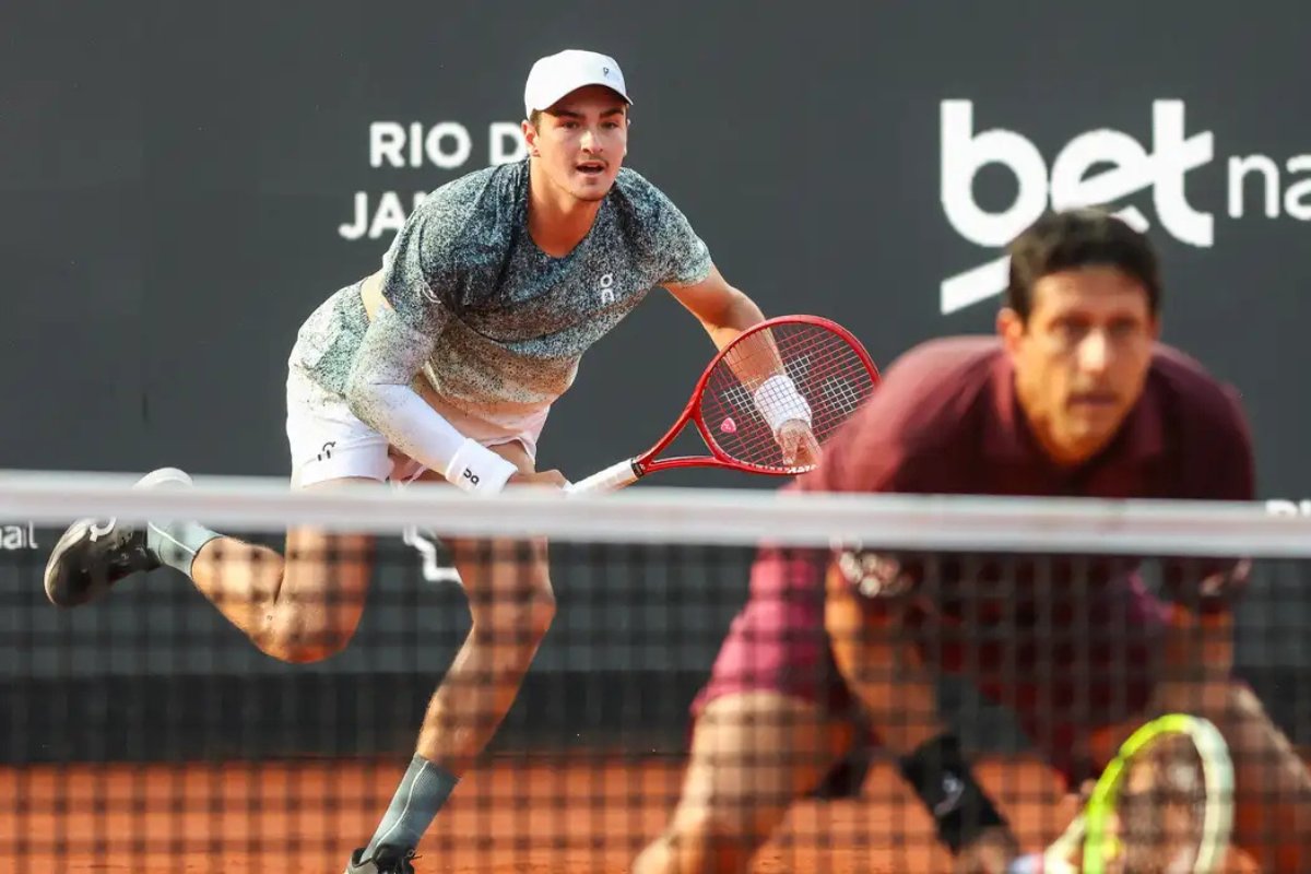 João Fonseca e Marcelo Melo avançam para semifinal do Rio Open