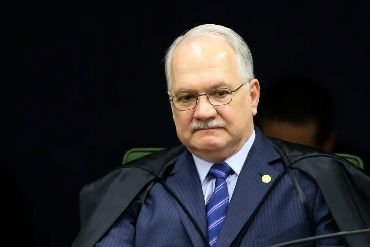Fachin arquiva relatório da PF que questionava atuação de Toffoli no caso Master 