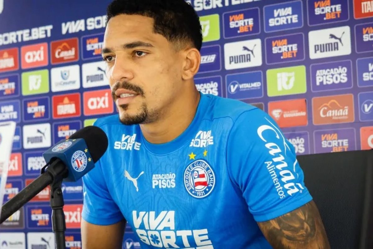 Gilberto passa por cirurgia de apendicite e desfalca Bahia em jogo decisivo na Libertadores 