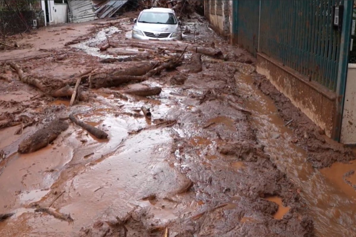 Fortes chuvas em Minas Gerais deixam 28 mortos e 40 desaparecidos