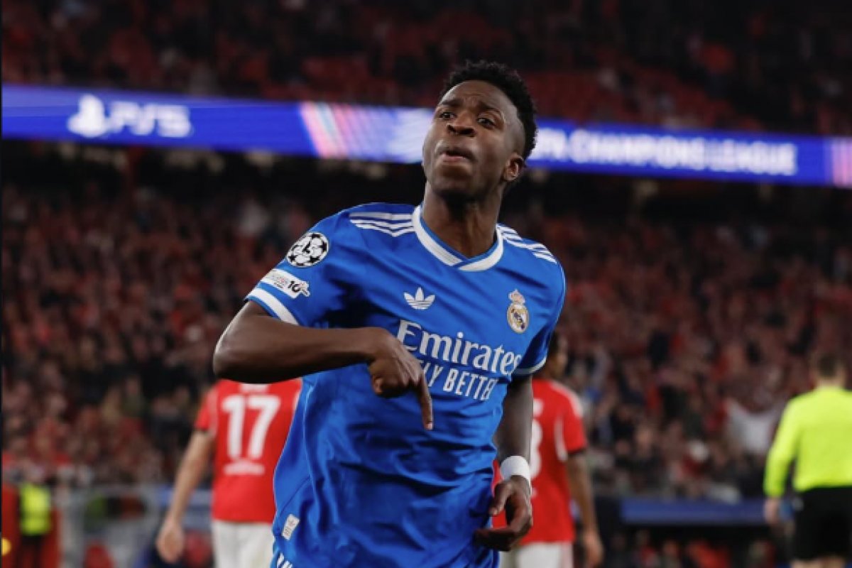Benfica suspende cinco sócios torcedores após atos racistas direcionados a Vini Jr