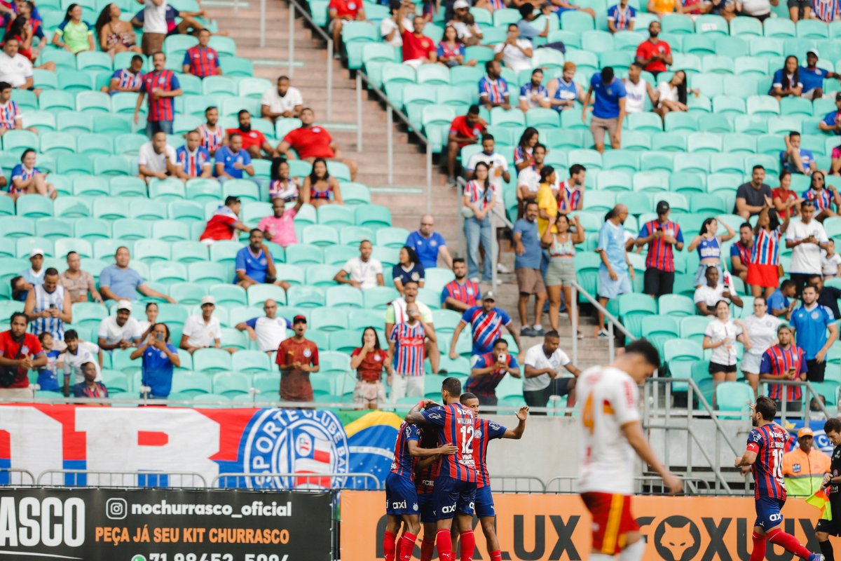 Bahia vence a Juazeirense em jogo tenso na Fonte Nova e avança à final do Baiano