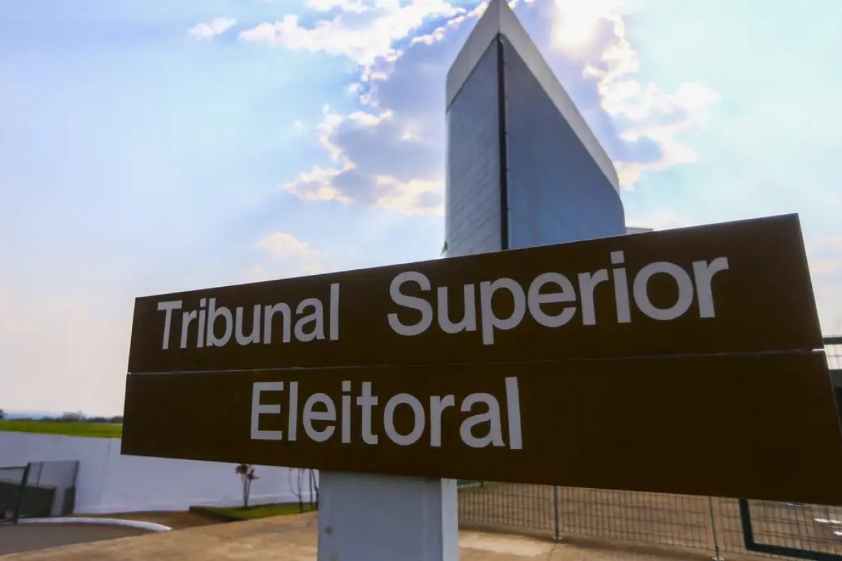 TSE aprova restrições para uso de IA nas eleições de outubro