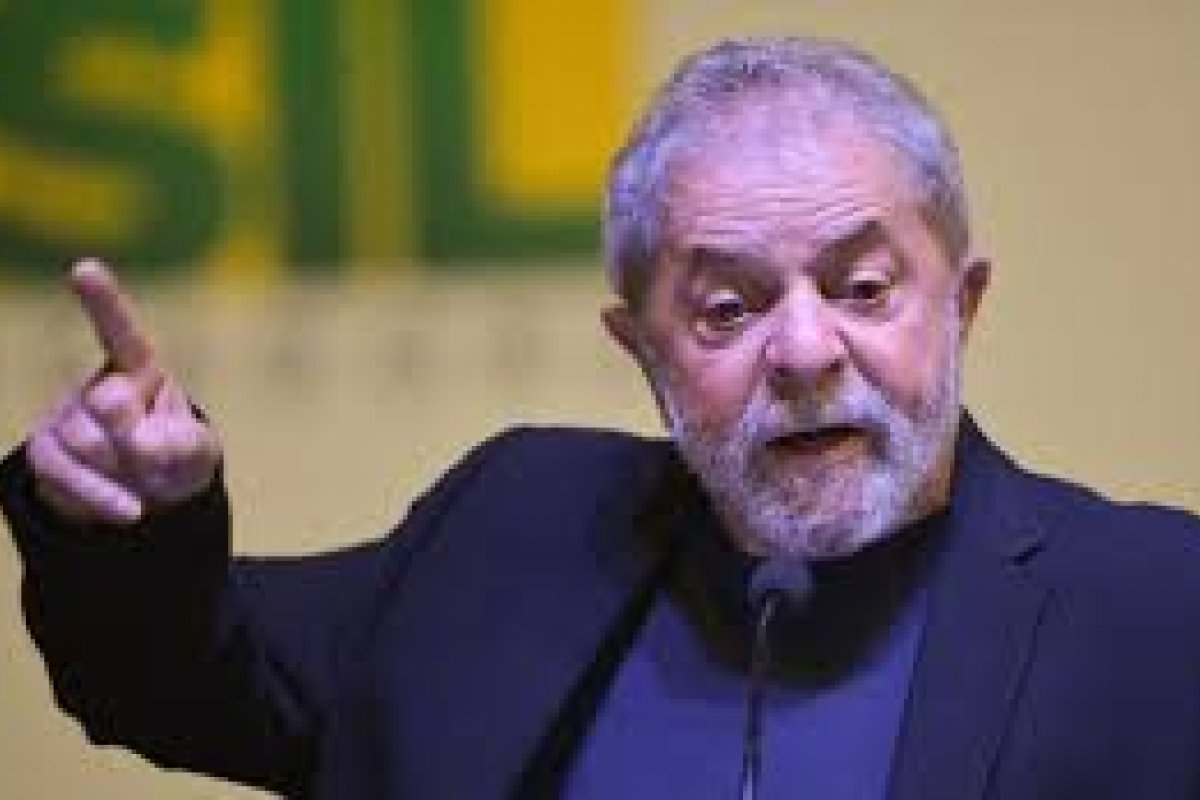 Juiz português investiga ligações de Lula com governo de Portugal