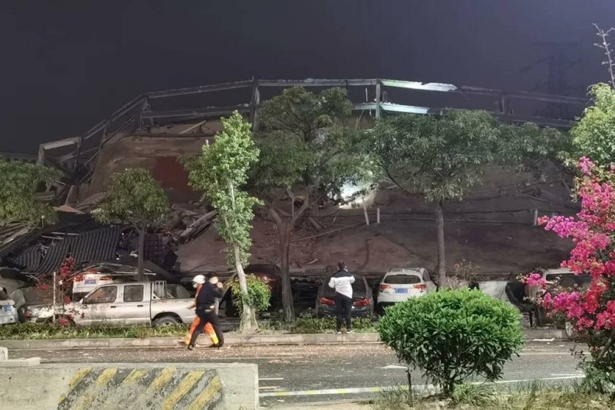 Hotel usado para quarentena de coronavírus desaba na China 