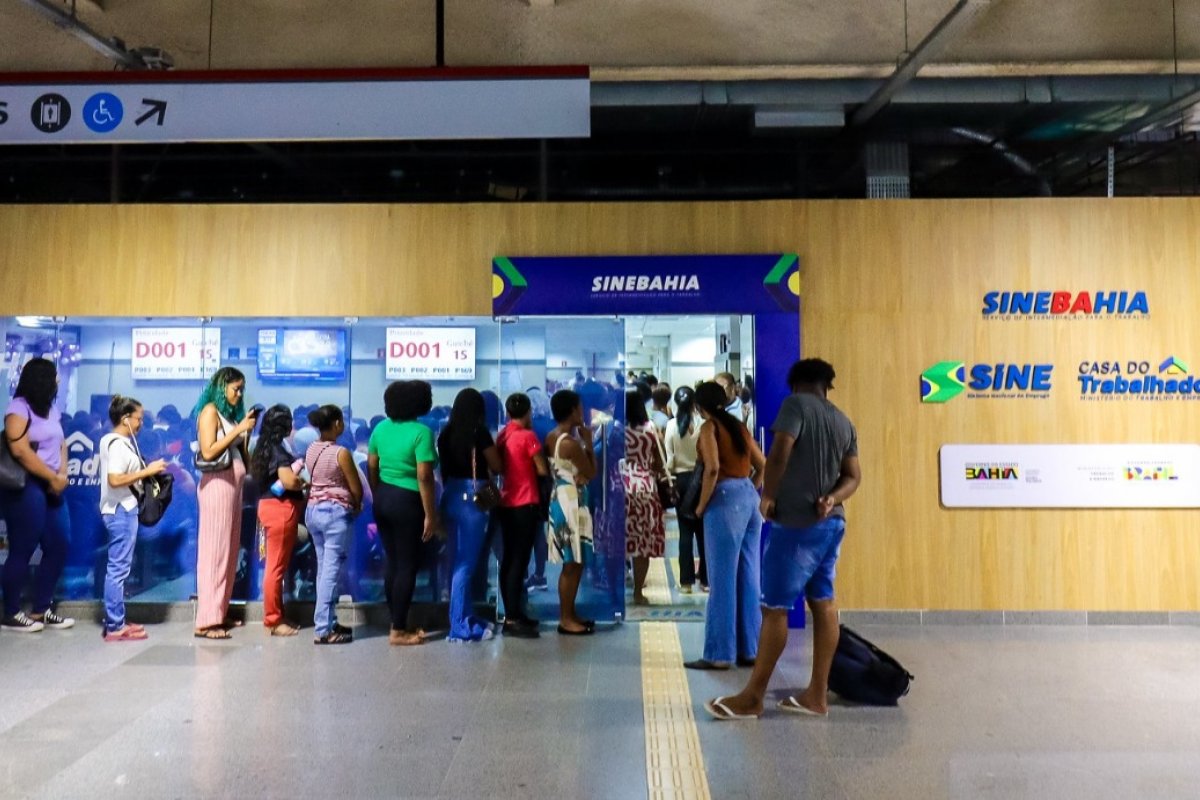 Confira as vagas de emprego ofertadas pelo SineBahia para esta terça-feira (10)