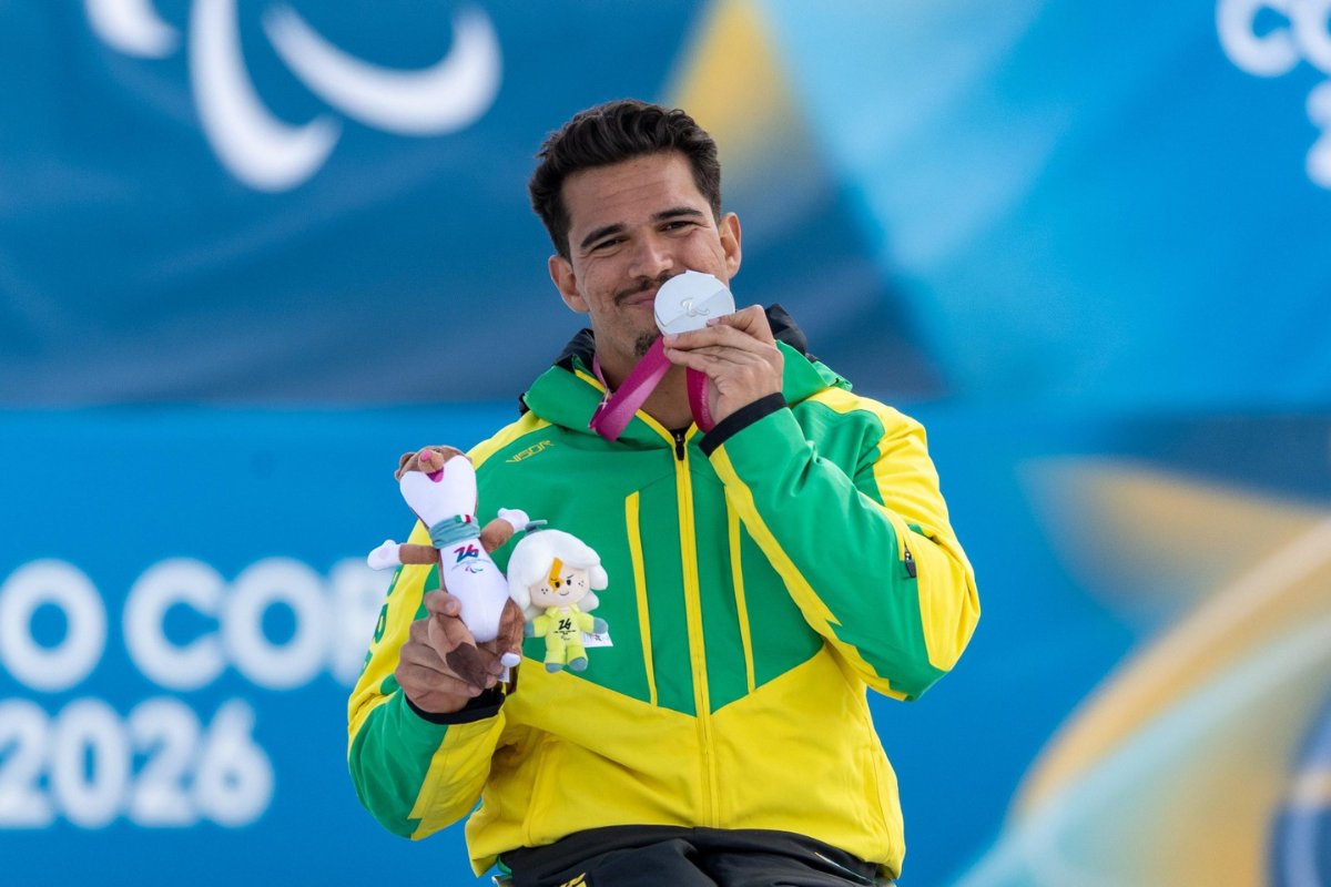 Cristian Ribera é prata e faz história nos Jogos Paralímpicos de Inverno