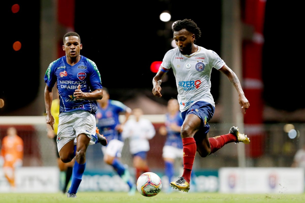Bahia e Doce Mel empatam em partida sonolenta pelo Baianão