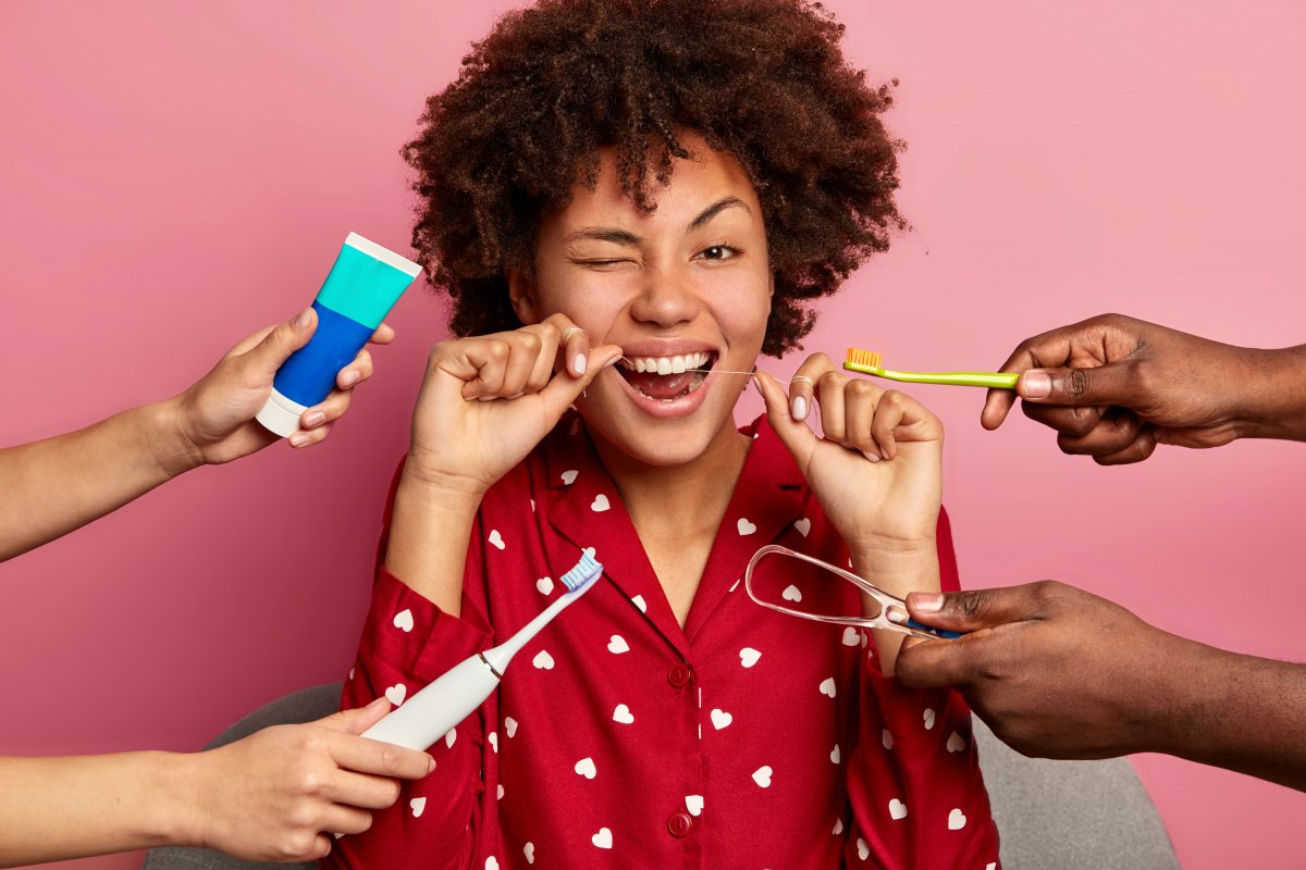 Dia Mundial da Saúde Bucal: cárie, doença periodontal e mau hálito estão entre os principais problemas dos brasileiros! 