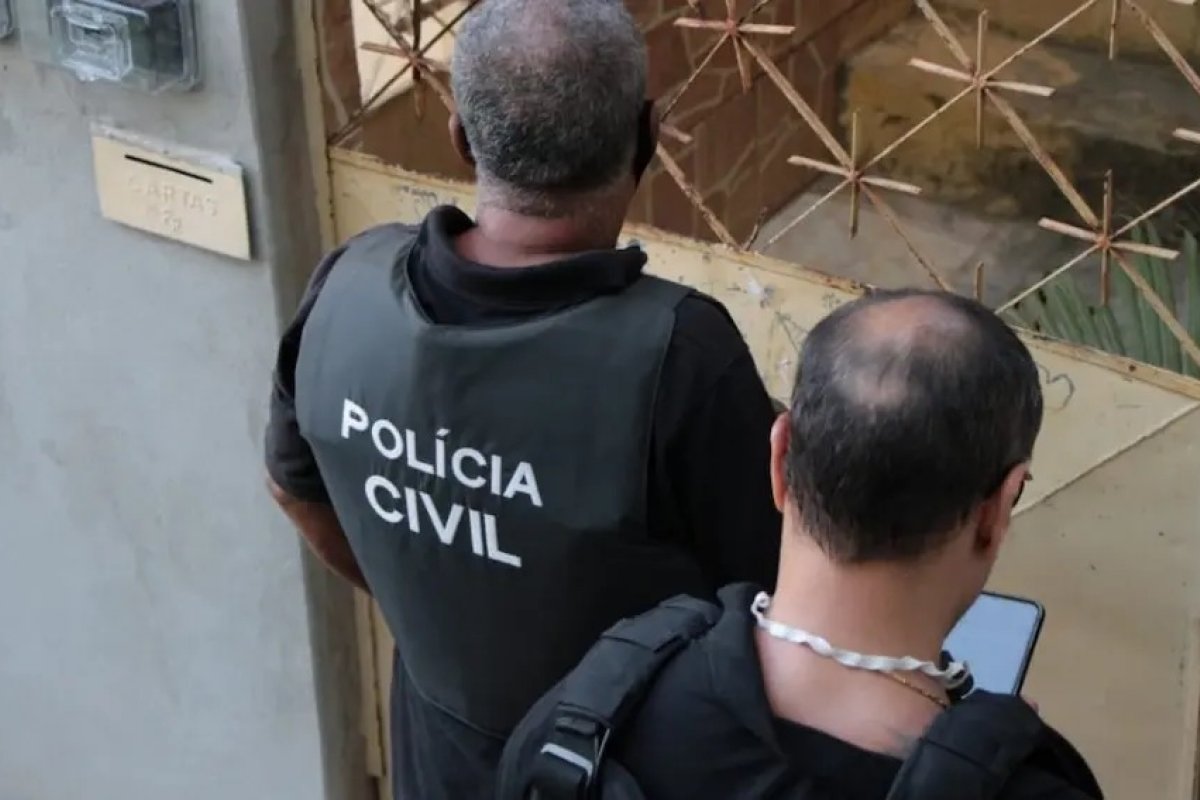Aparelhos eletrônicos são apreendidos em investigação por perseguição virtual, extorsão e estelionato em Alagoinhas 