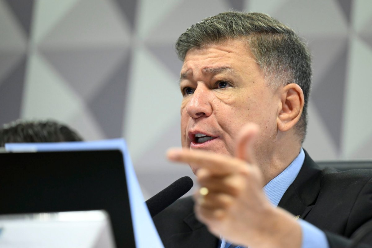 Vídeo: "Doei e continuarei doando", afirma Carlos Viana sobre repasse de R$ 3,6 milhões à Lagoinha