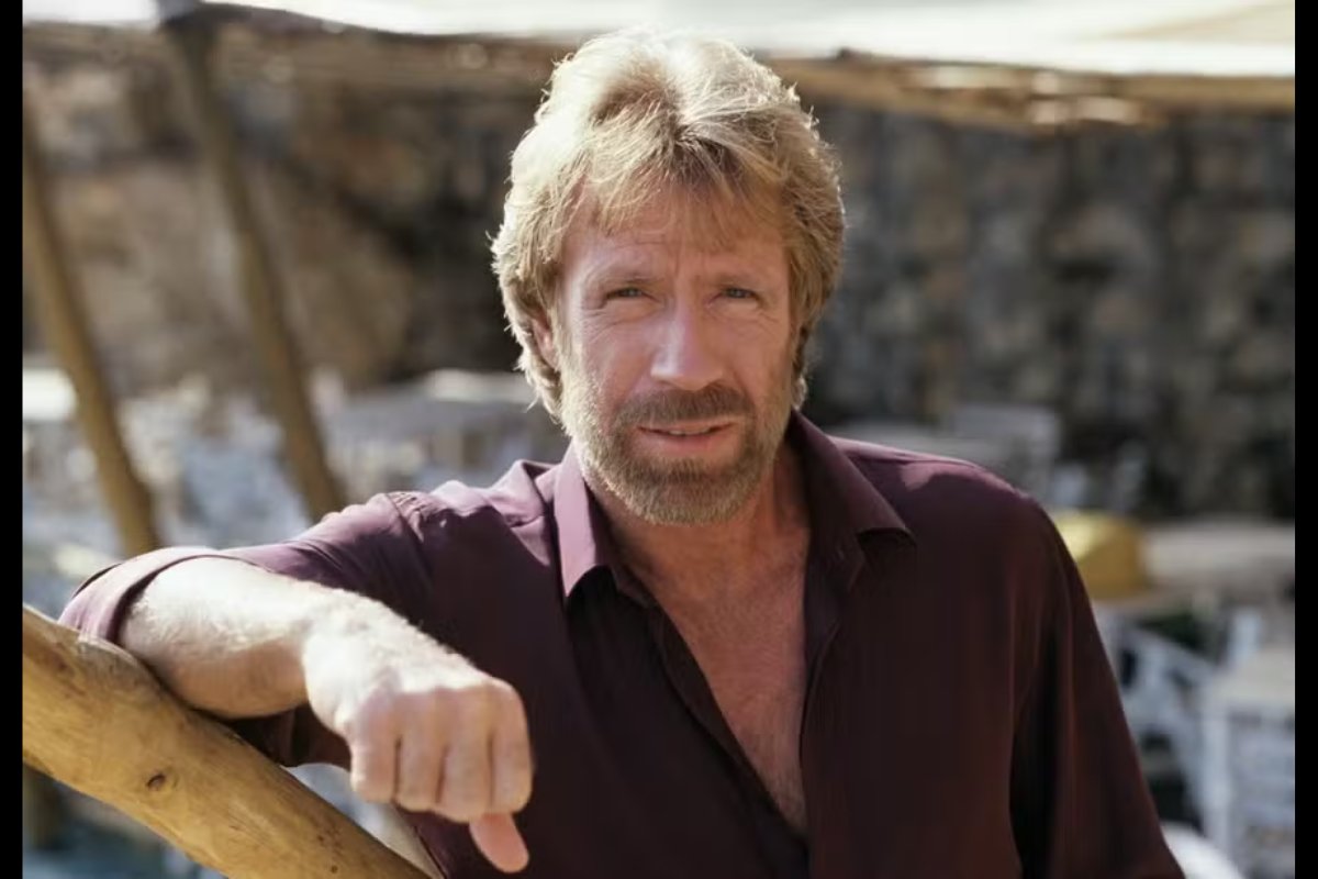 Chuck Norris, ator e ícone das artes marciais, morre aos 86 anos