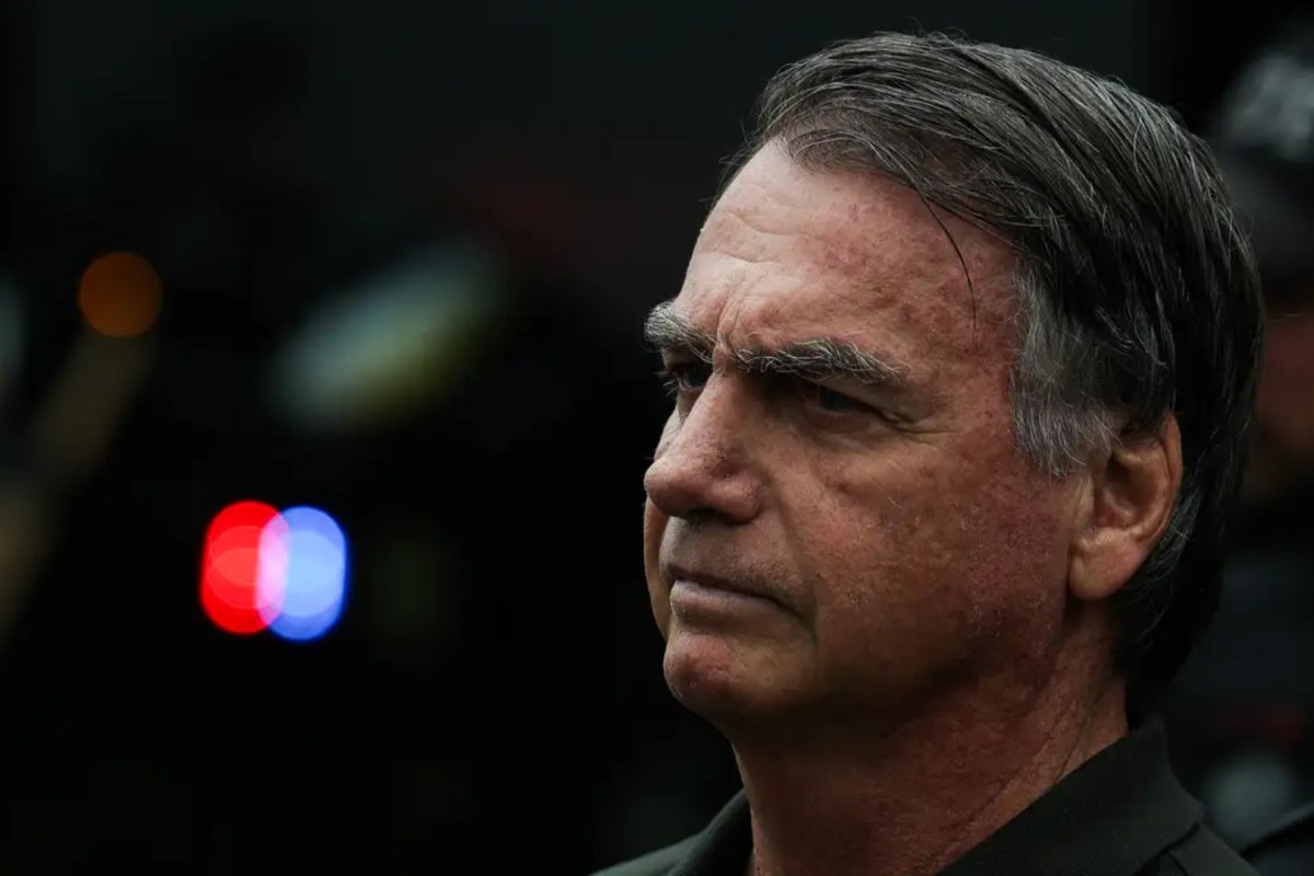 Bolsonaro apresenta melhora clínica e inicia tratamento odontológico, afirma boletim