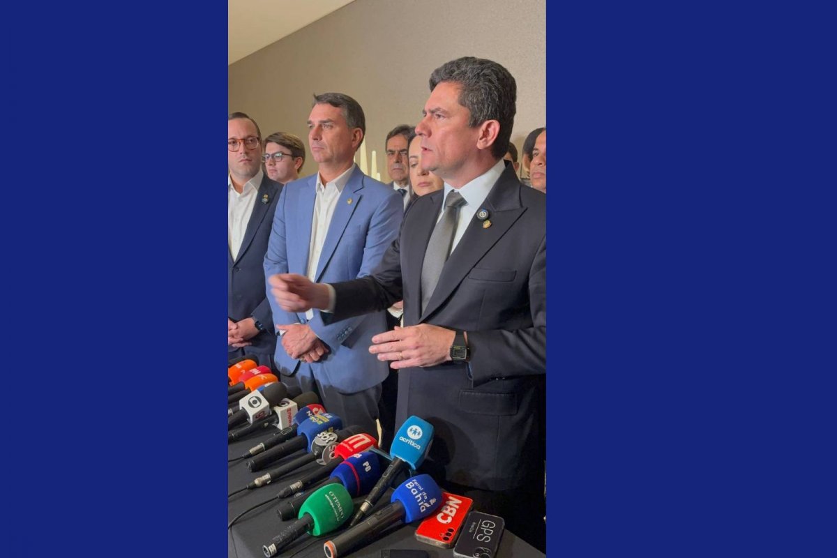 Vídeo: Em ato de filiação de Moro ao PL, Flávio minimiza problemas passados e defende 'alinhamento pragmático' da direita