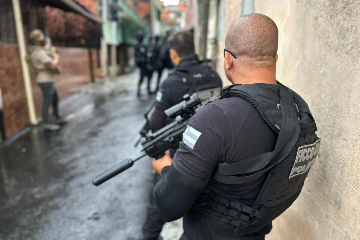 Polícia captura foragida da Justiça por latrocínio e ocultação de cadáver 