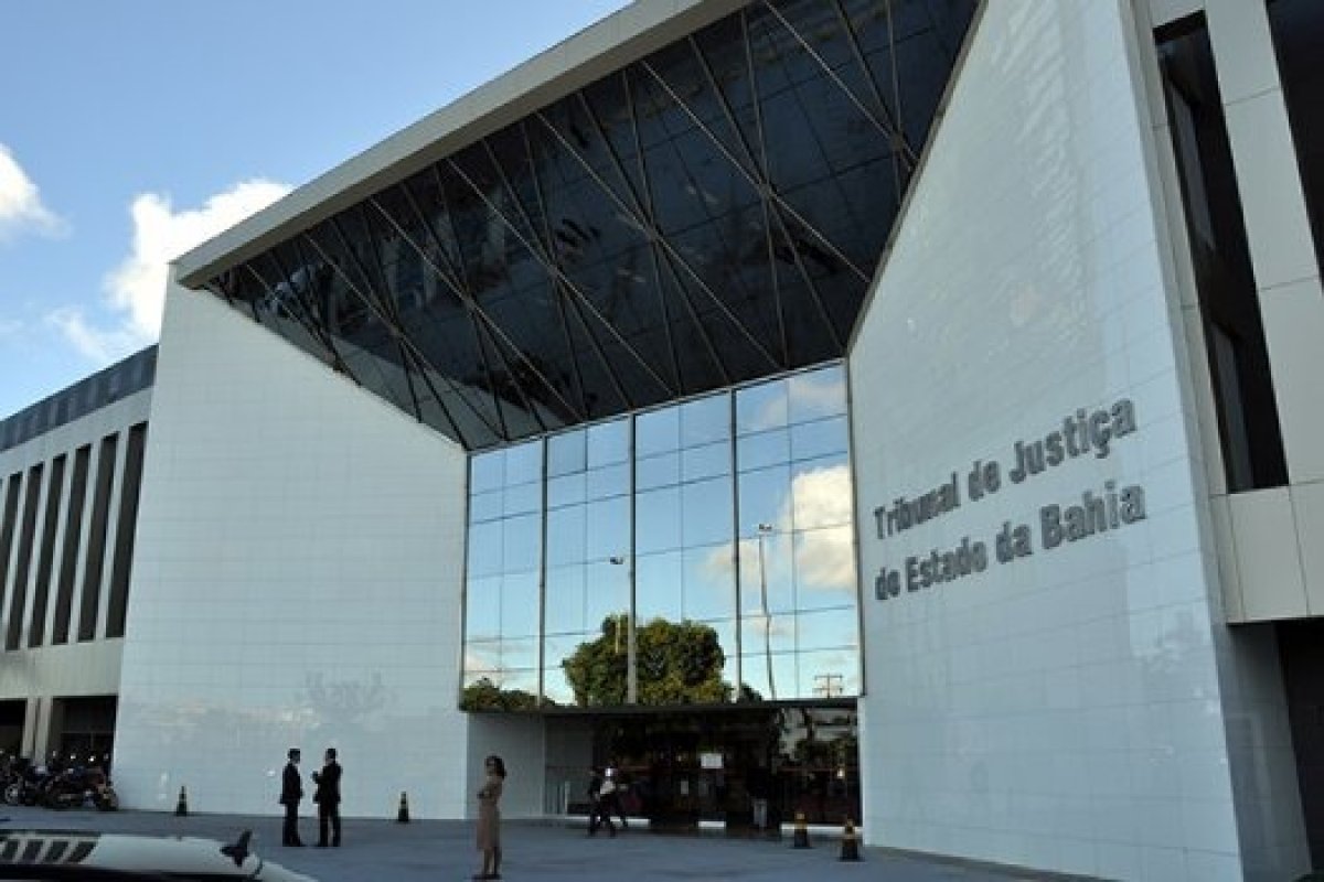 TJ-BA abre vagas de estágio com cotas para pessoas negras, indígenas, trans e PCD; veja como se inscrever