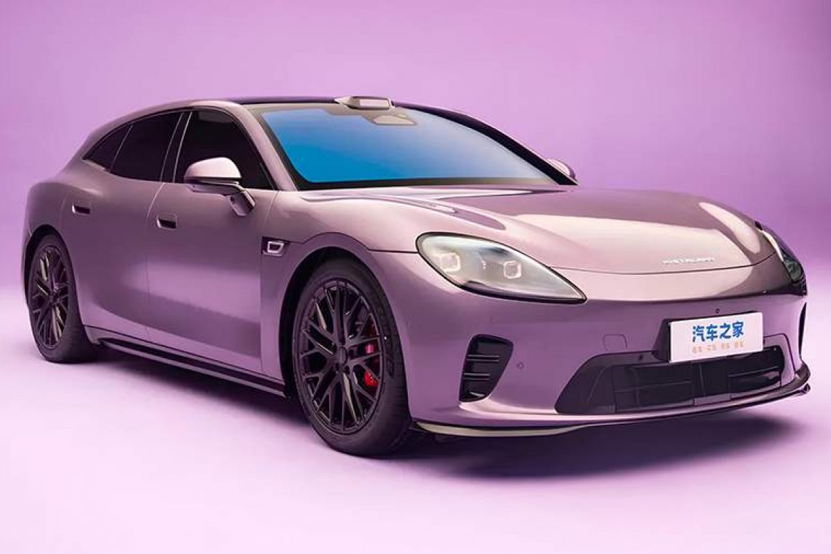 Huawei e GAC criam clone do Panamera com motor elétrico e EREV na China 
