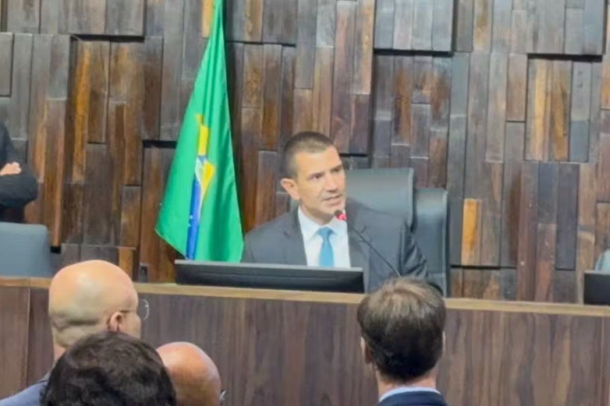 Justiça do Rio anula eleição de Douglas Ruas para presidência da Alerj