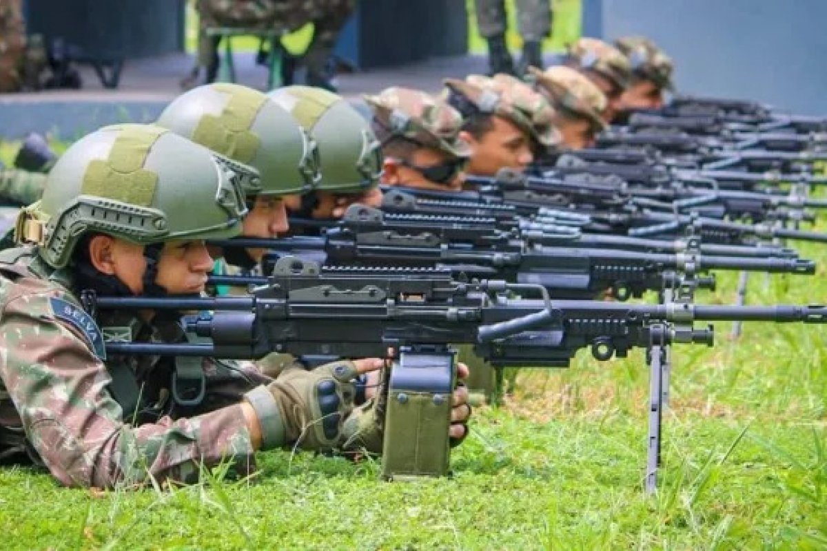 Exército tem 1.100 vagas para sargentos com remuneração inicial de R$3,8 mil
