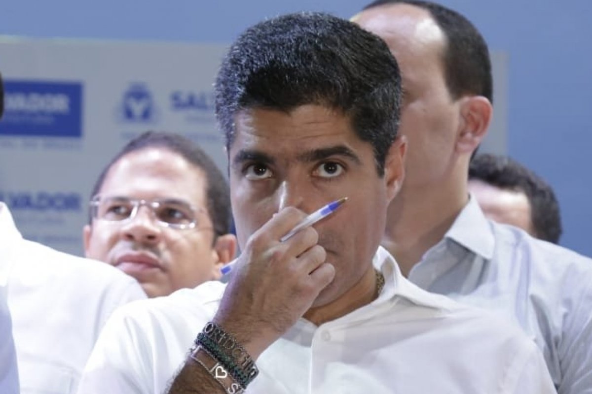 Neto alcança trendings topics no Twitter após manifestos com aumento da passagem de ônibus