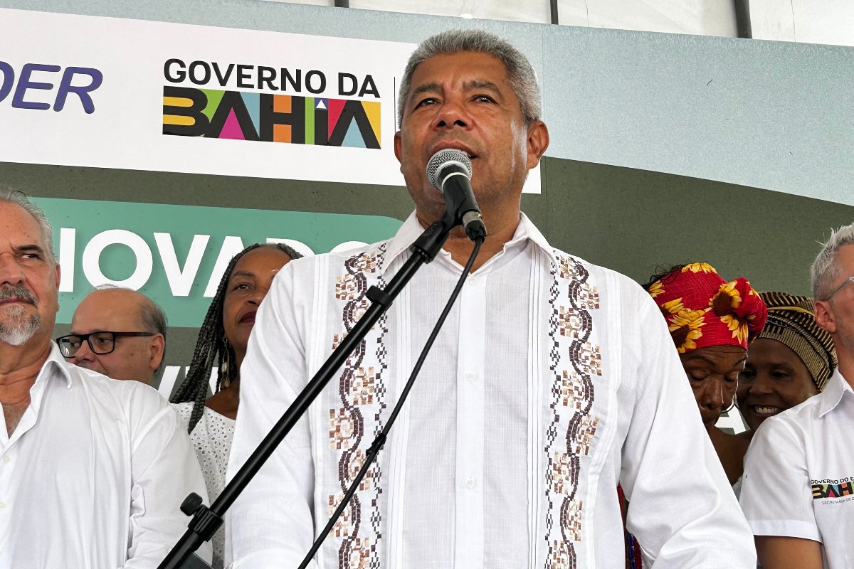 Vídeo: Jerônimo defende chapa “competitiva e agregadora” e nega impasse na definição do vice para 2026: "não tem travacança"