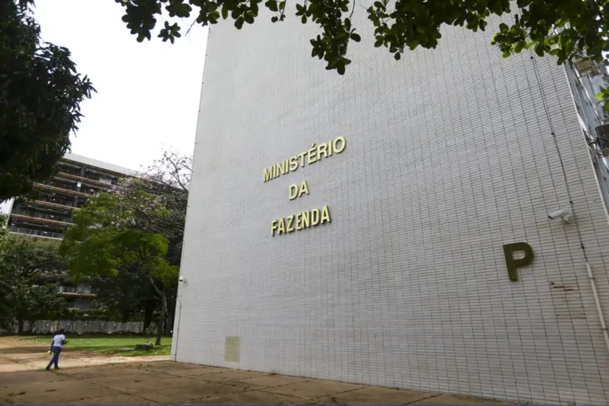 Governo federal autoriza garantia para empréstimo de R$ 2 bilhões da Bahia para pagamento de precatórios