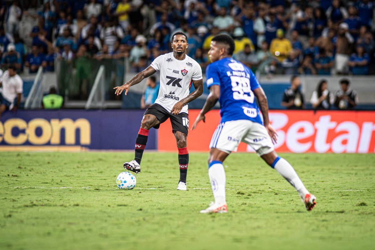 Derrota para o Cruzeiro põe Vitória entre as defesas mais vazadas do Brasileirão