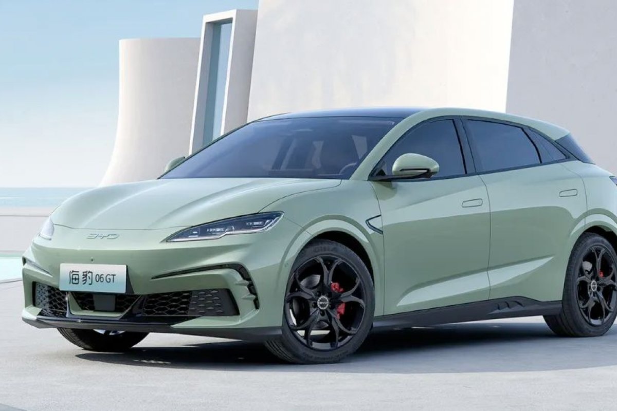 BYD lança Seal GT e Wagon com sistema de recarga em 5 minutos 