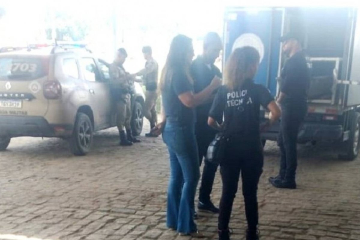 Homem em situação de rua é morto a pauladas no extremo sul da Bahia 