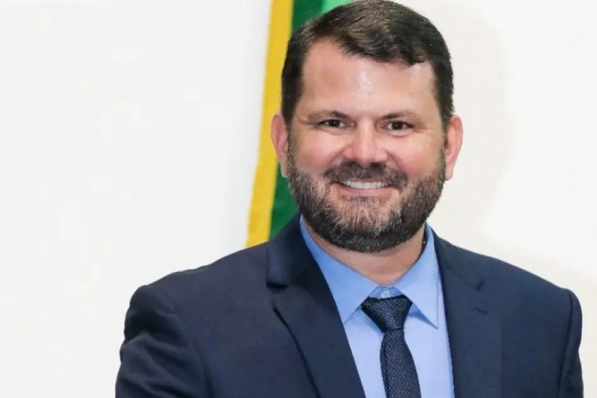 Angelo Coronel Filho é indicado vice-líder da oposição na Alba após romper com Jerônimo