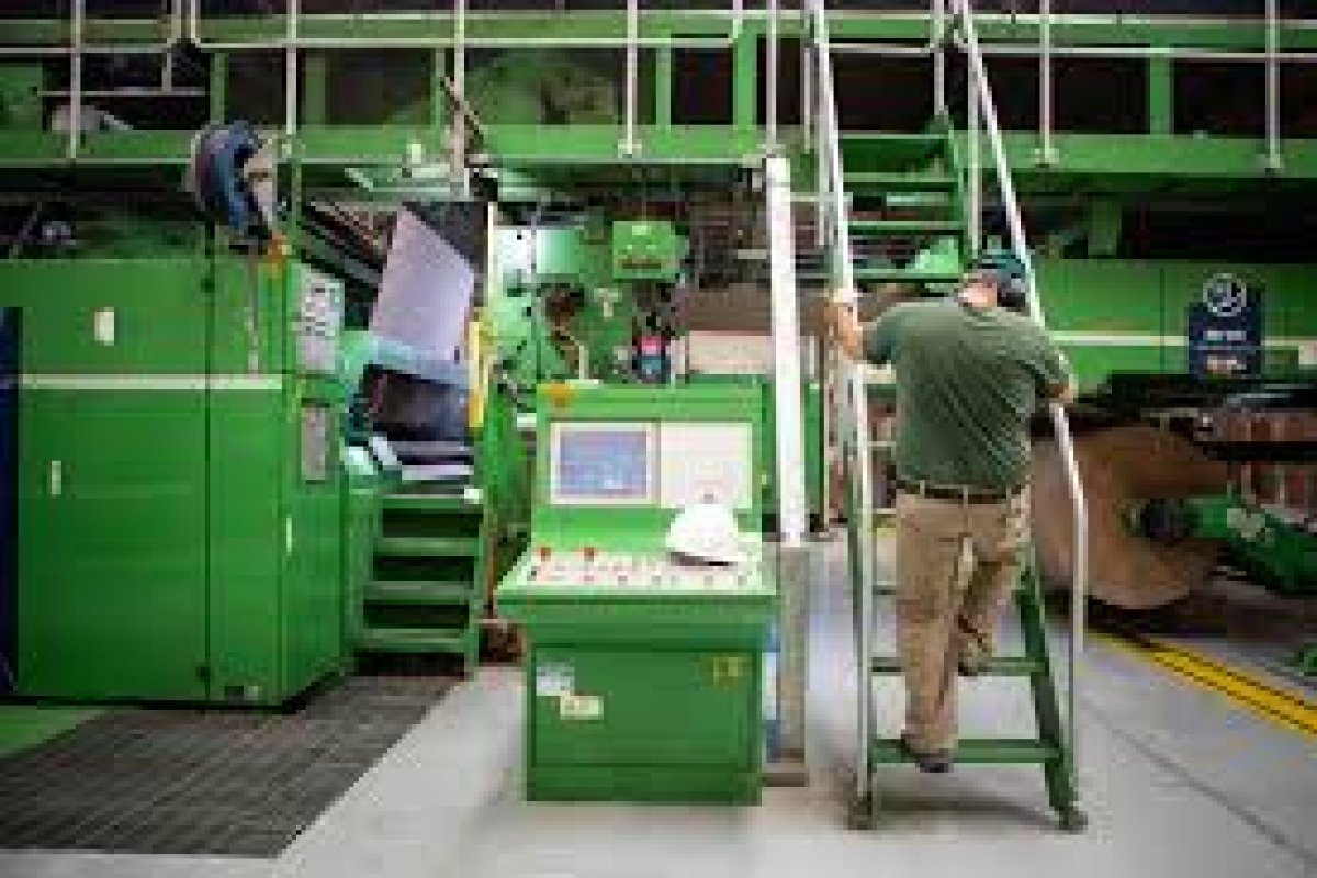 Produção da industria cresce 0,9% em janeiro, diz IBGE