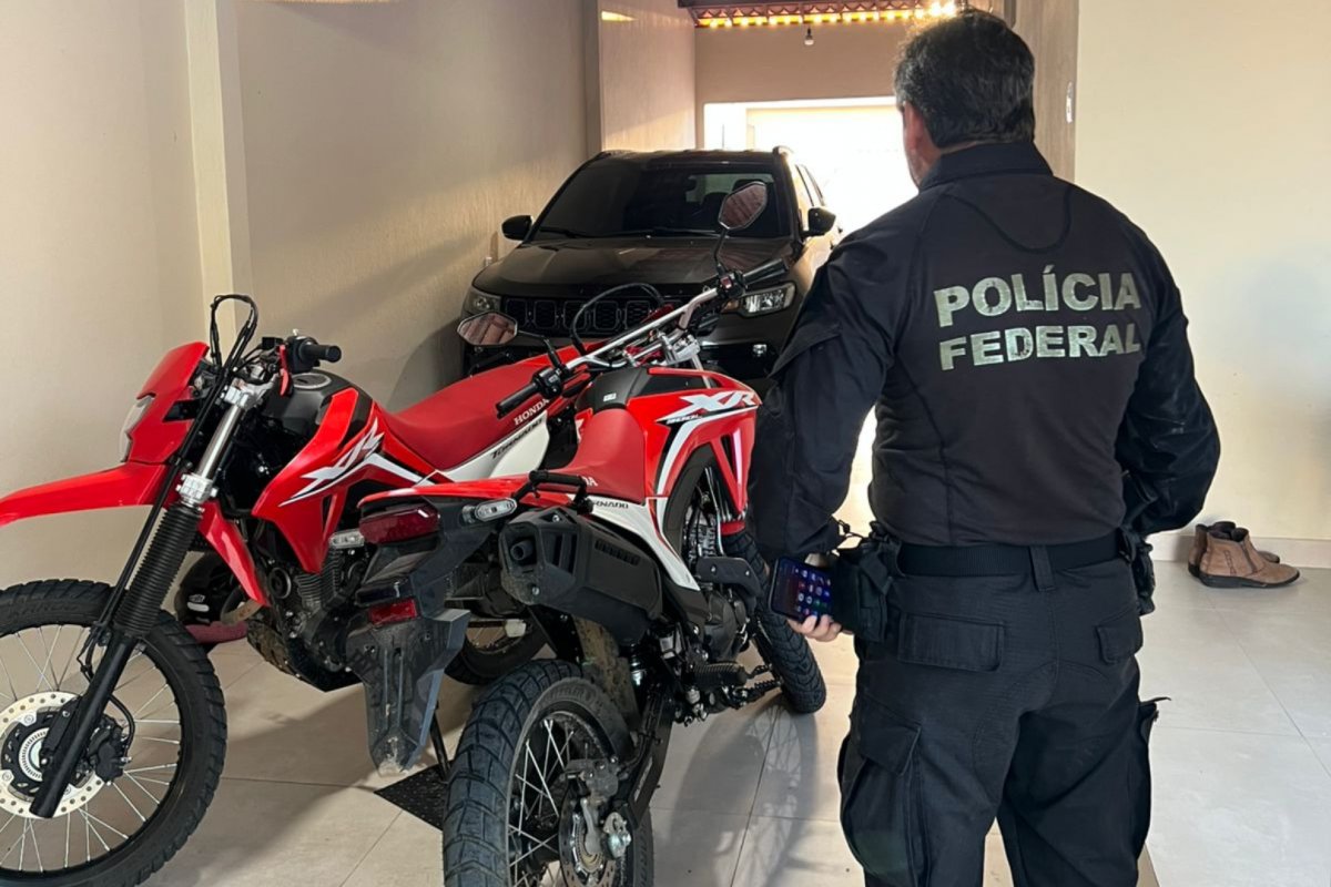 Polícia Federal deflagra operação contra mineração ilegal de ouro no interior da Bahia