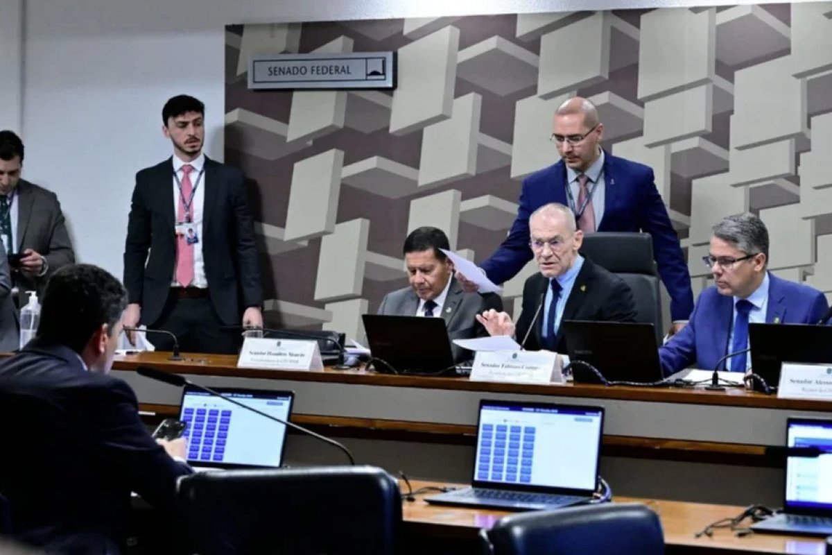 Com encerramento da CPI do Crime Organizado, Congresso deixa de investigar profundamente o Banco Master 