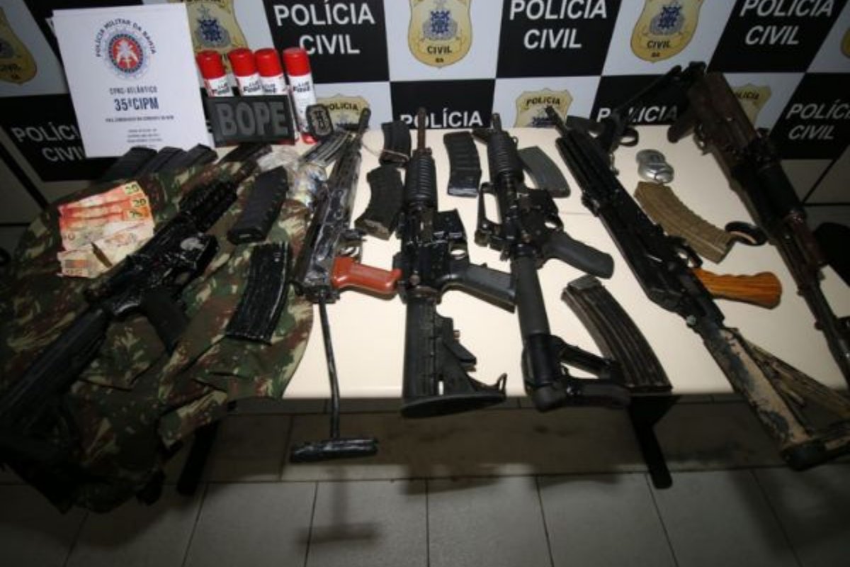 Polícia da Bahia aumenta em 50% as apreensões de armas