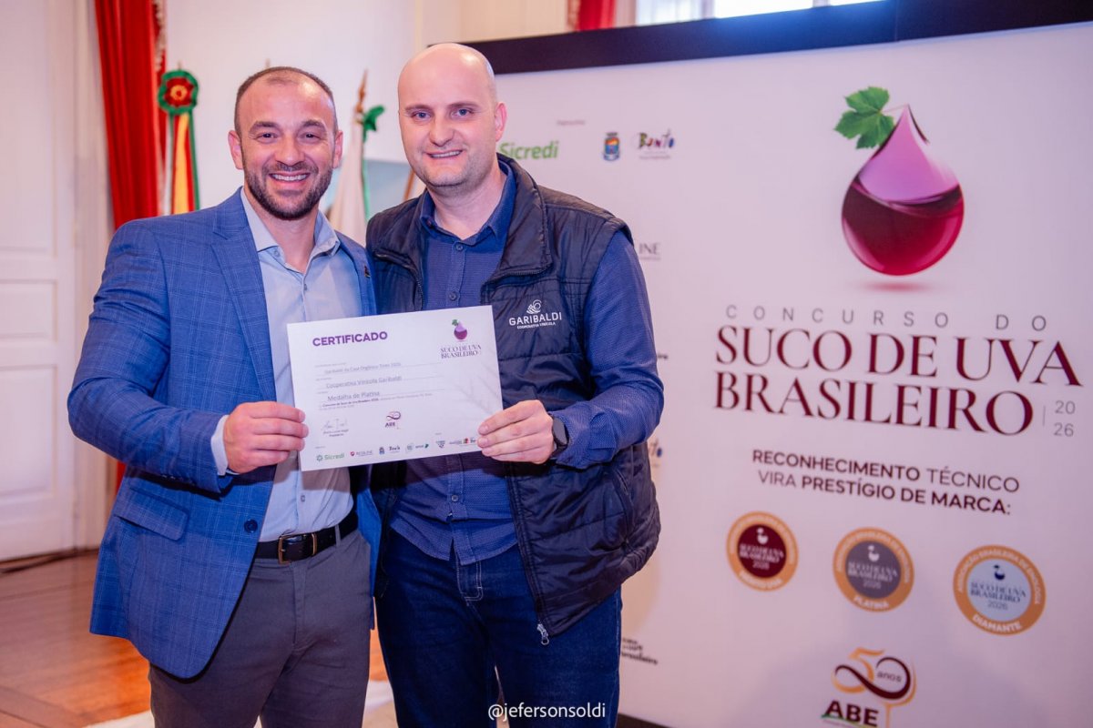 Cooperativa Vinícola Garibaldi conquista quatro premiações no inédito Concurso do Suco de Uva Brasileiro!