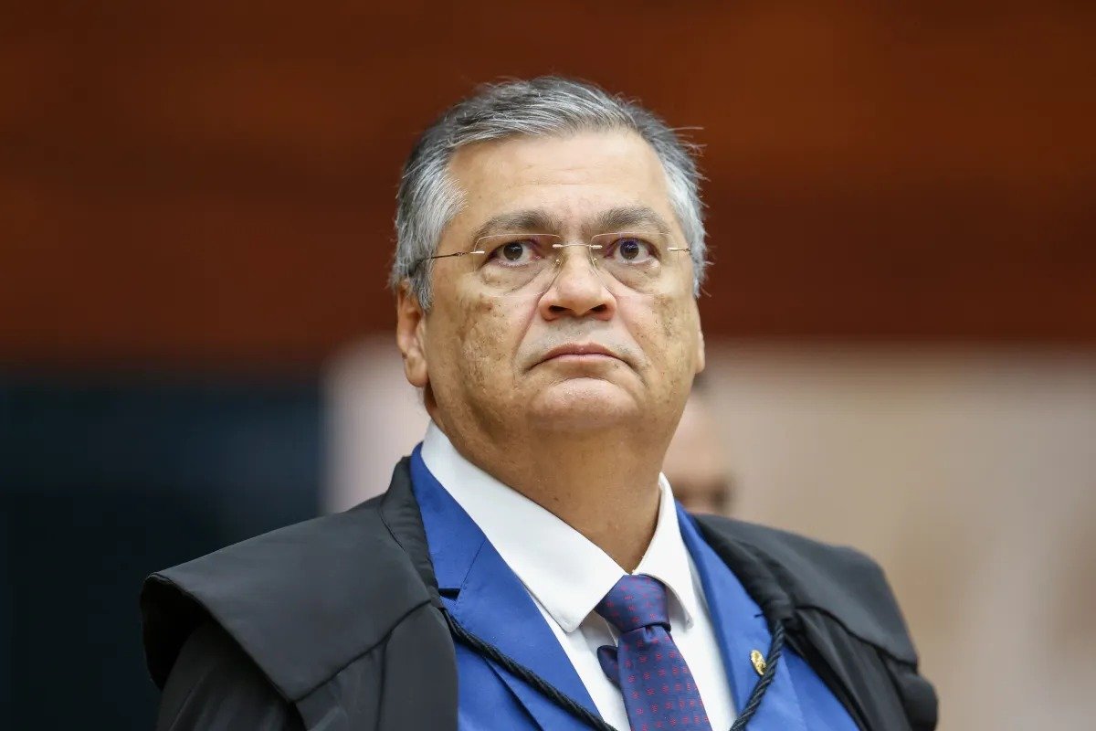 Caso Mariana Ferrer: Flávio Dino vota para manter crime de violência institucional 