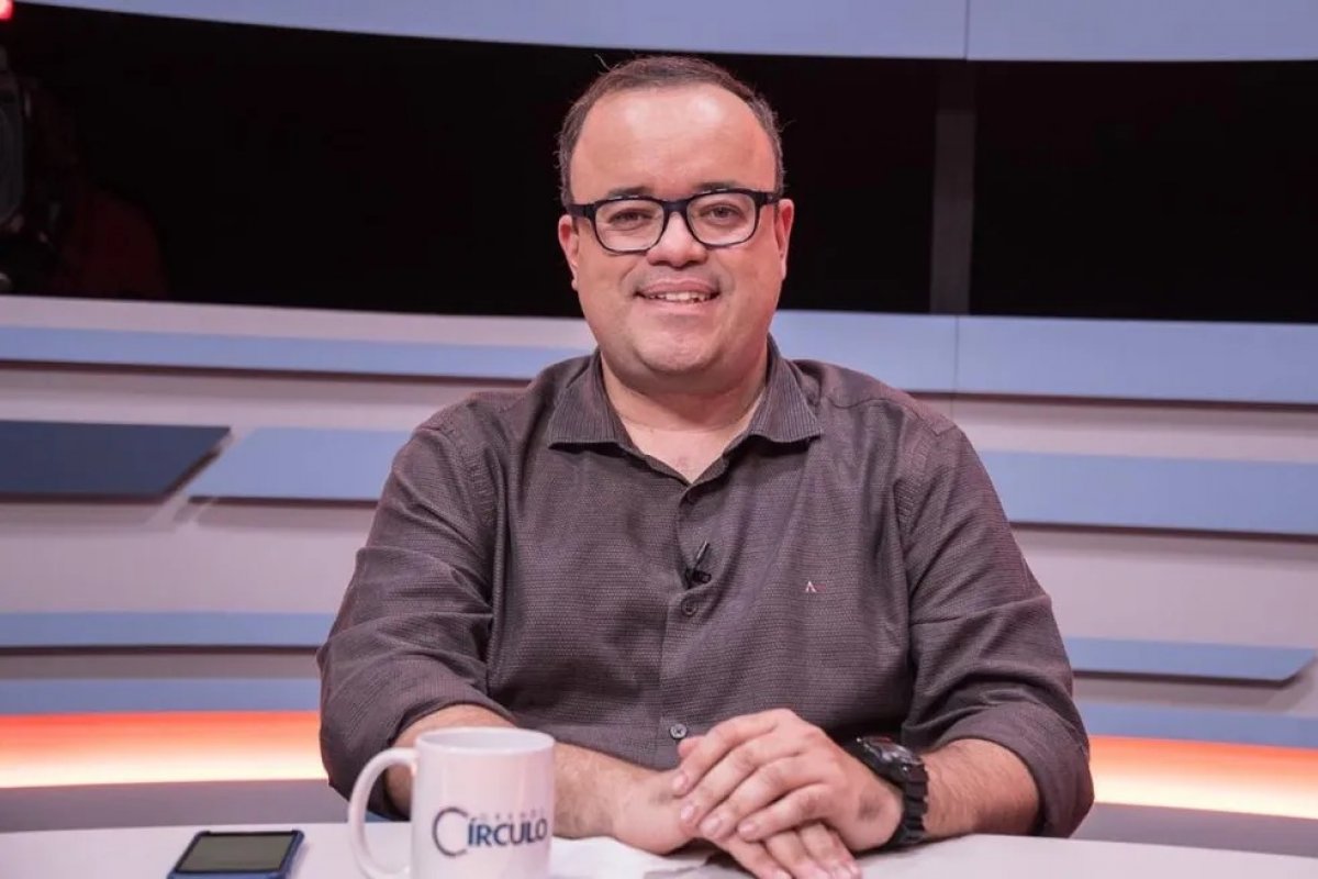 Globo anuncia Everaldo Marques como narrador das partidas da Seleção na Copa 