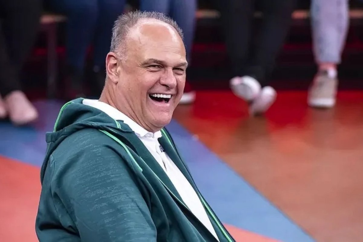 Autoridades lamentam morte de Oscar Schmidt nas redes sociais